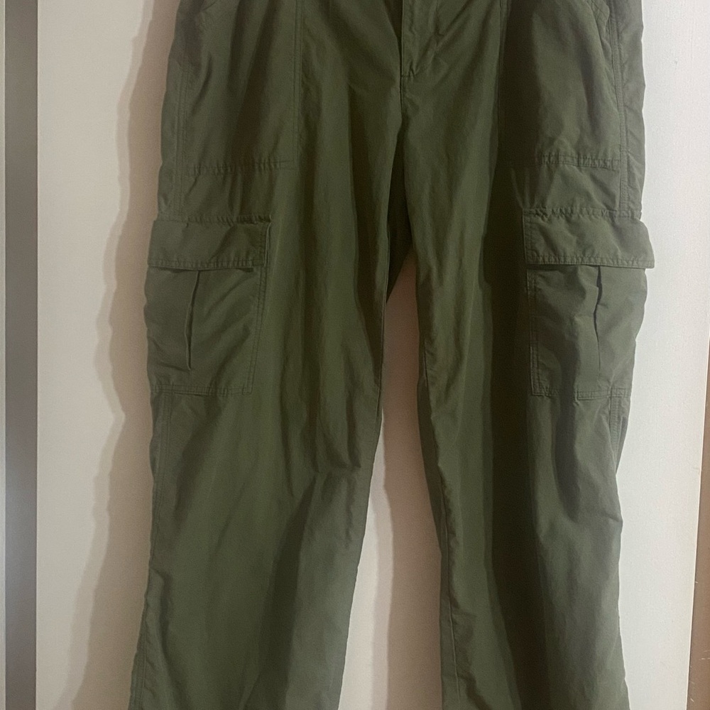 Old Navy Women's Green Cargo Wide Leg Pants